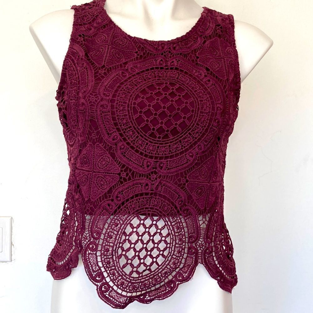 It’s pink top - Picture 2 of 10